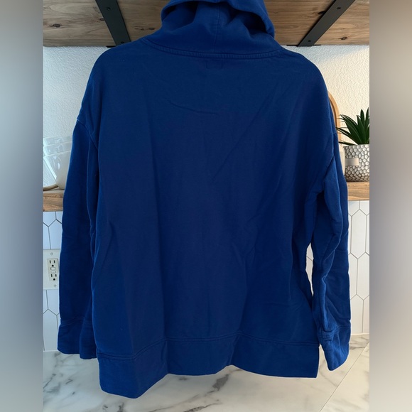 Gap Fit Medium Turtleneck Sweatshirt - Picture 2 of 4